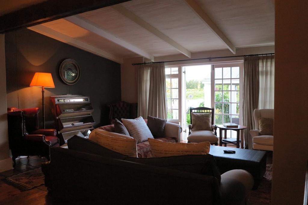 บรอดแลนด์ คันทรี เฮาส์ Hotel Kirkwood ภายนอก รูปภาพ